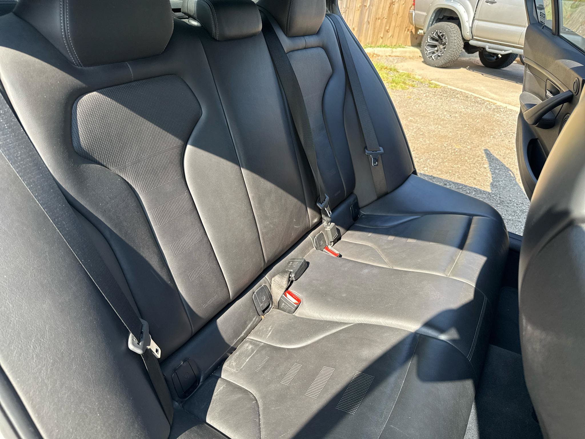 Used 2016 BMW M3 RWD image 31