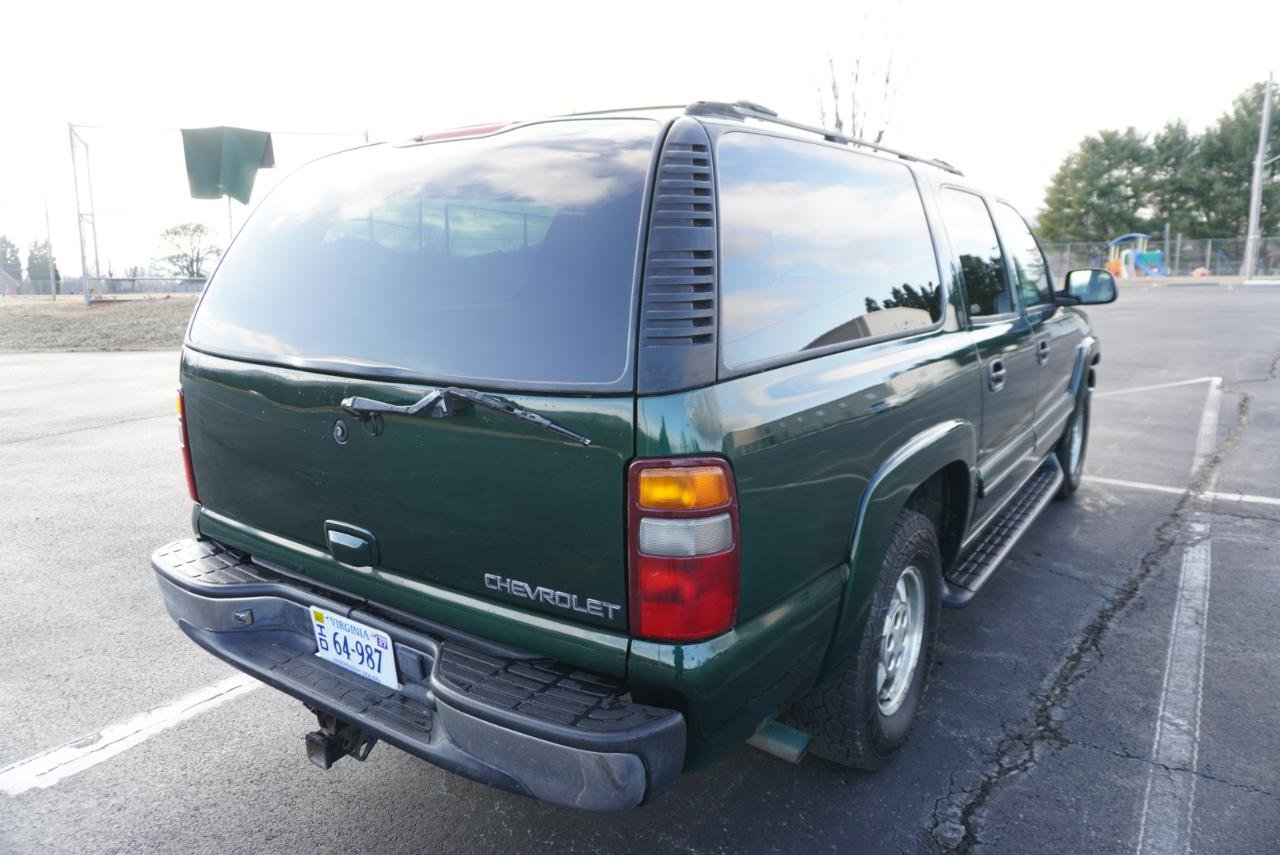 Used 2003 Chevrolet Suburban LS w/ LS Preferred Equipment Group image 14
