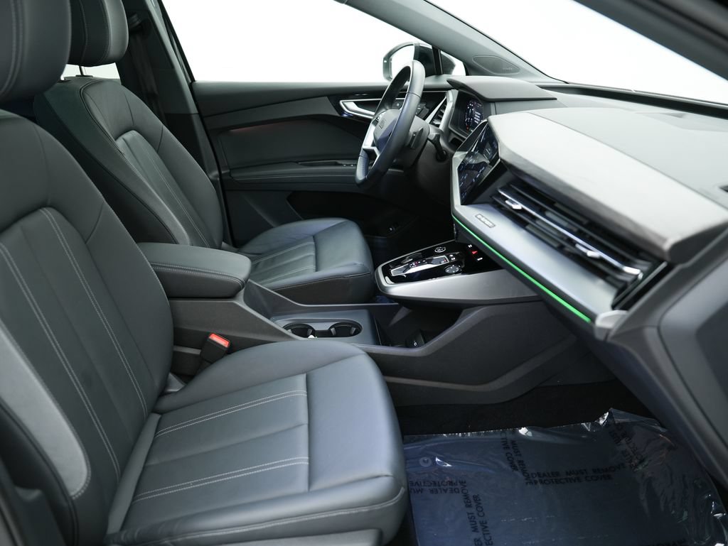 Used 2023 Audi Q4 e-tron Premium Plus AWD/4WD image 16