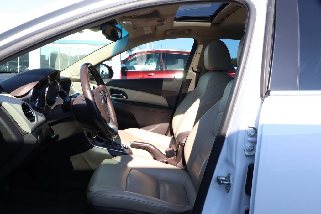Used 2012 Chevrolet Cruze LTZ w/ RS Package FWD image 8