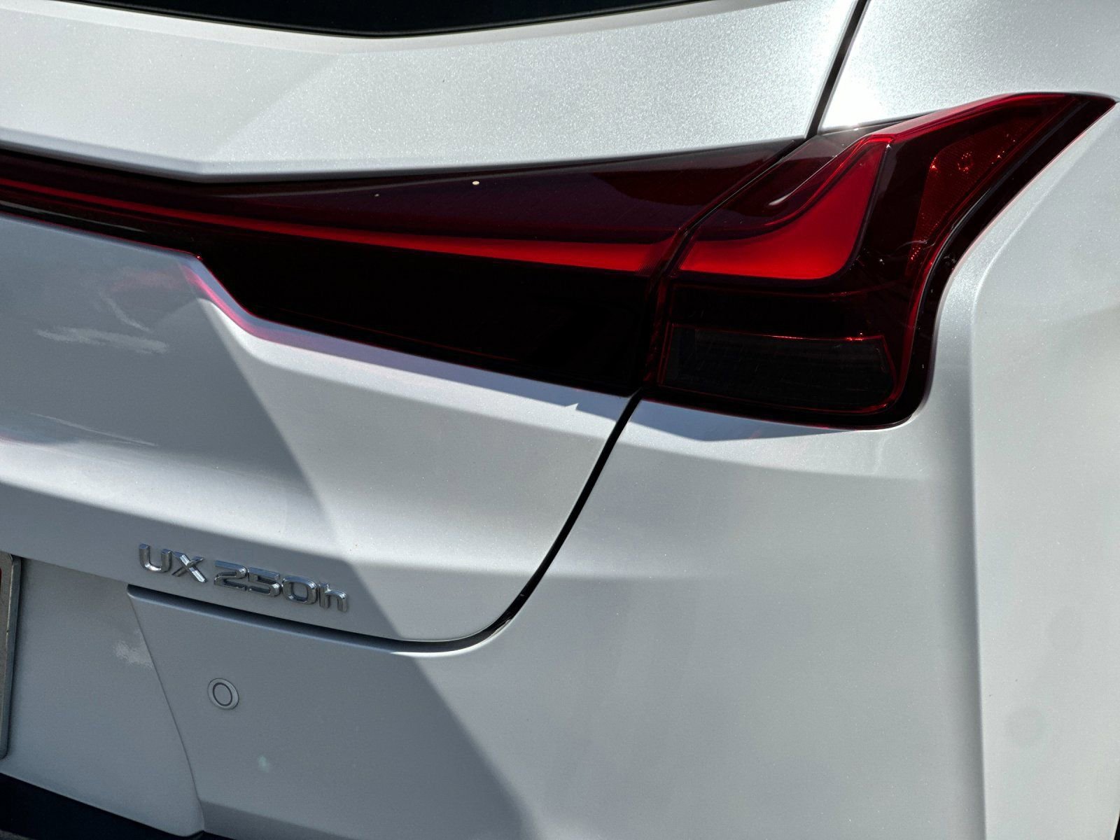 Used 2024 Lexus UX 250h FWD image 34