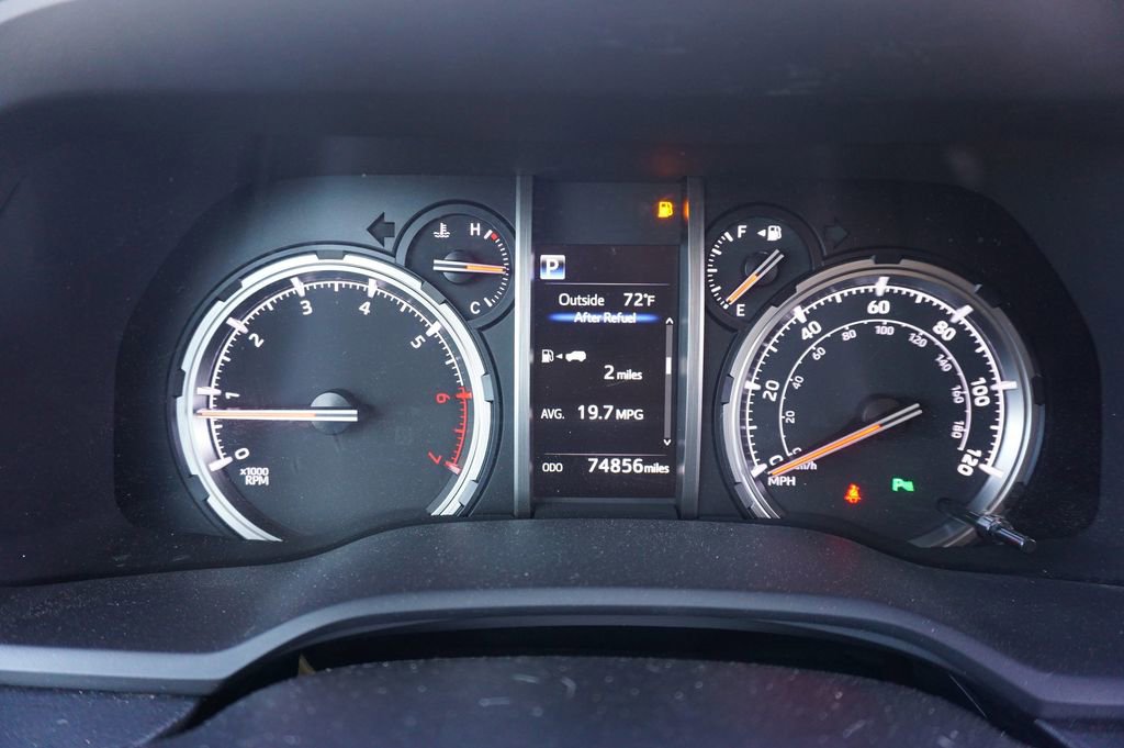 Used 2021 Toyota 4Runner Limited RWD image 7