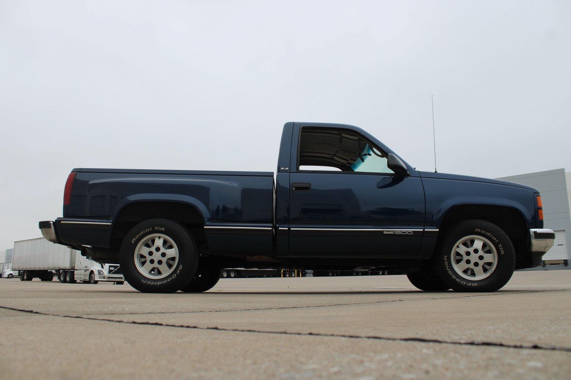 Used 1995 GMC Sierra 1500 2WD Regular Cab image 19