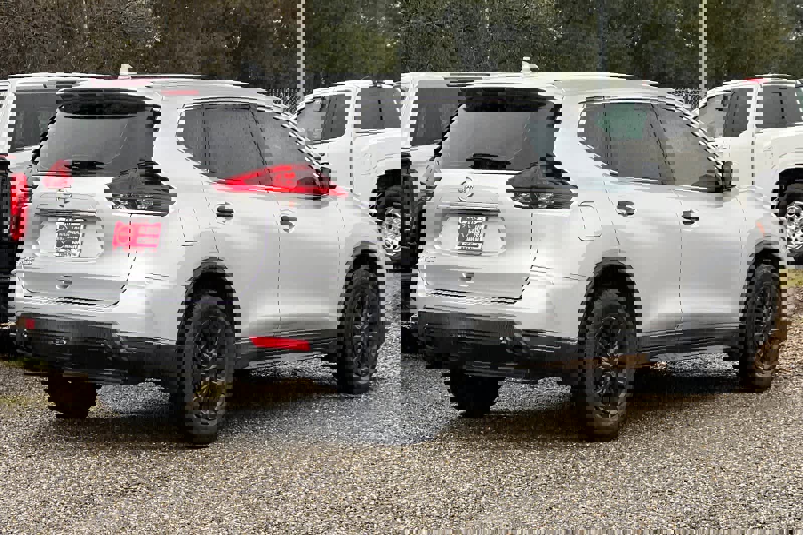 Used 2018 Nissan Rogue S image 3