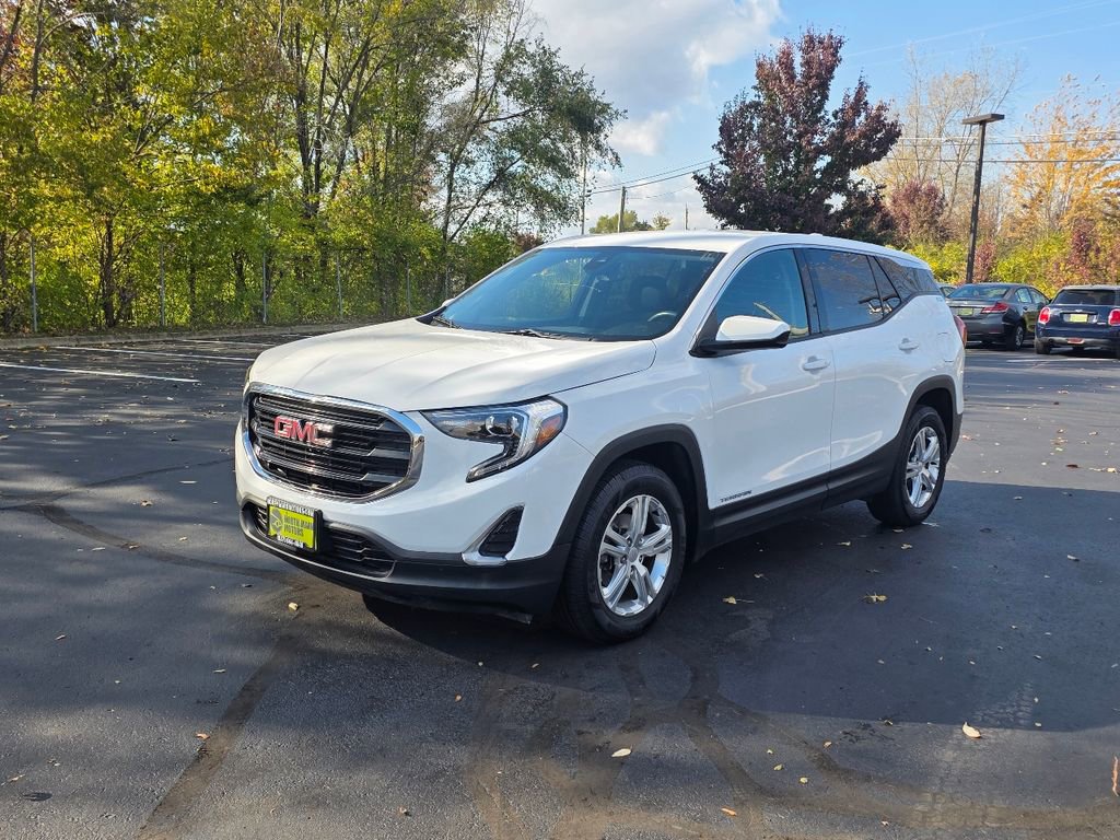 Used 2020 GMC Terrain SLE image 3