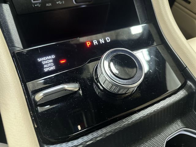 Used 2025 Jeep Grand Cherokee L Limited image 23