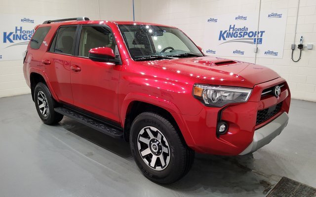 Used 2023 Toyota 4Runner TRD Off-Road image 2