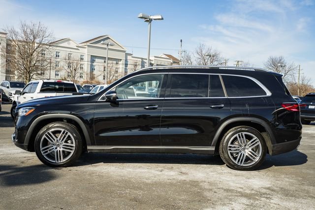 Certified 2025 Mercedes-Benz GLS 450 4MATIC image 4
