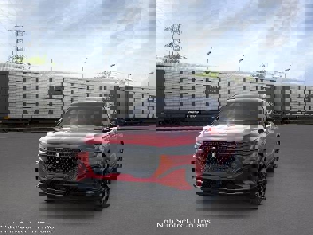 New 2025 Lincoln Nautilus Reserve image 2
