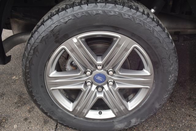 Used 2020 Ford F150 Lariat w/ Equipment Group 502A Luxury image 54