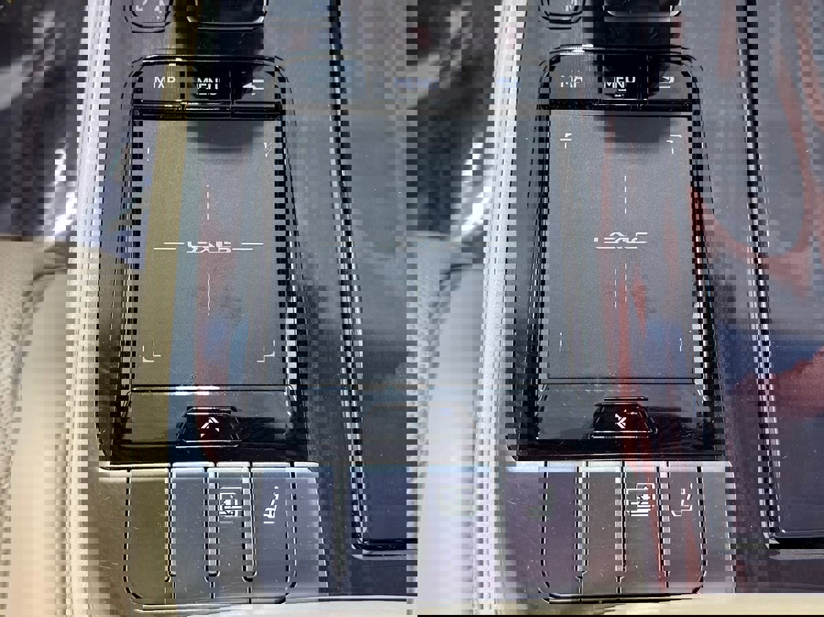 Used 2019 Lexus LS 500 AWD image 31