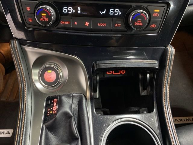 Certified 2023 Nissan Maxima SR w/ Sport Mat Group FWD image 18