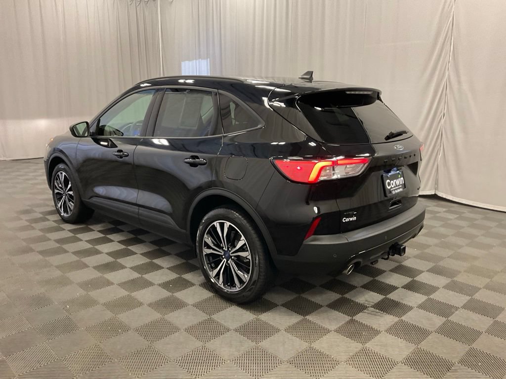 Used 2022 Ford Escape SEL w/ SEL Stealth AWD Package image 8
