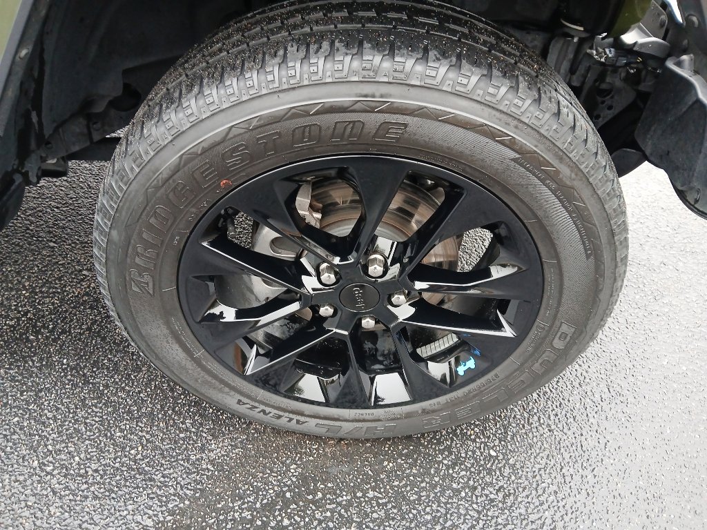 Used 2022 Jeep Wrangler Unlimited Sahara image 21