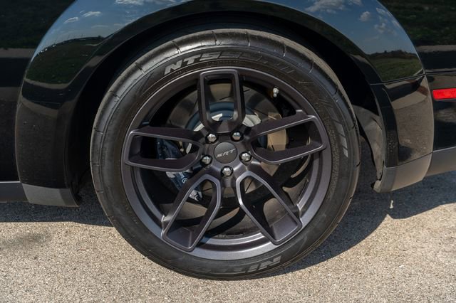 Used 2018 Dodge Challenger SRT Hellcat image 10
