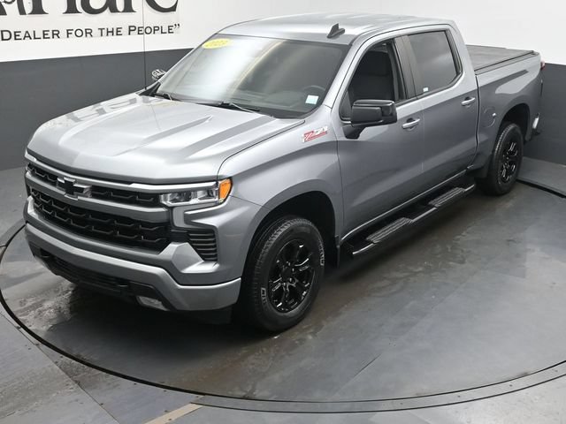 Used 2023 Chevrolet Silverado 1500 RST AWD/4WD image 44
