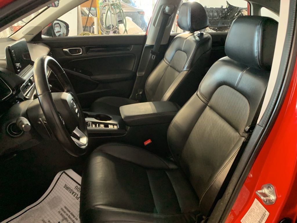 Used 2023 Honda Civic Touring image 14