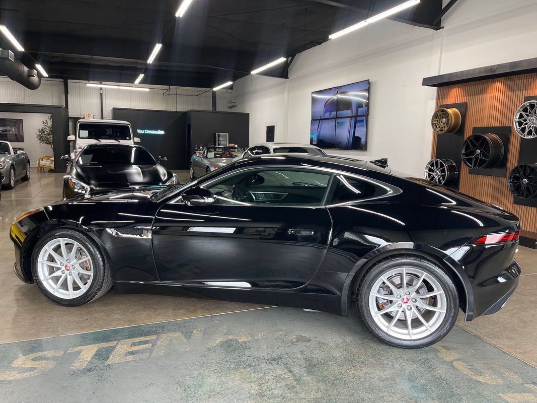 Used 2018 Jaguar F-TYPE Coupe RWD image 5