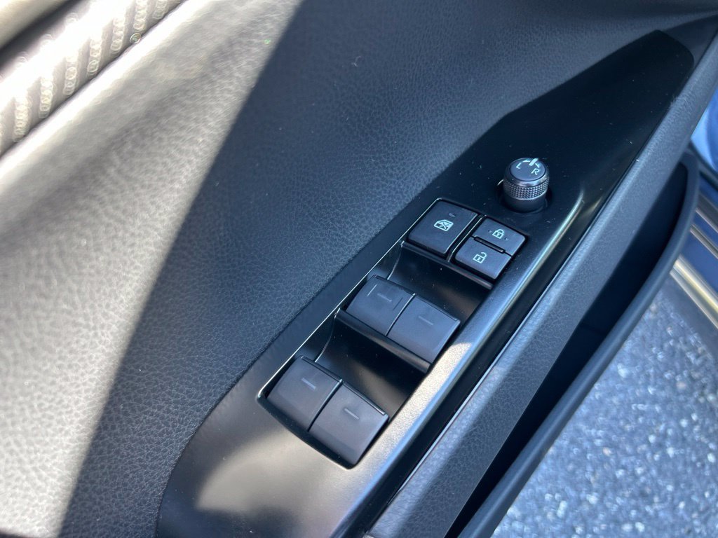New 2026 Toyota Camry SE w/ Convenience Package FWD image 11