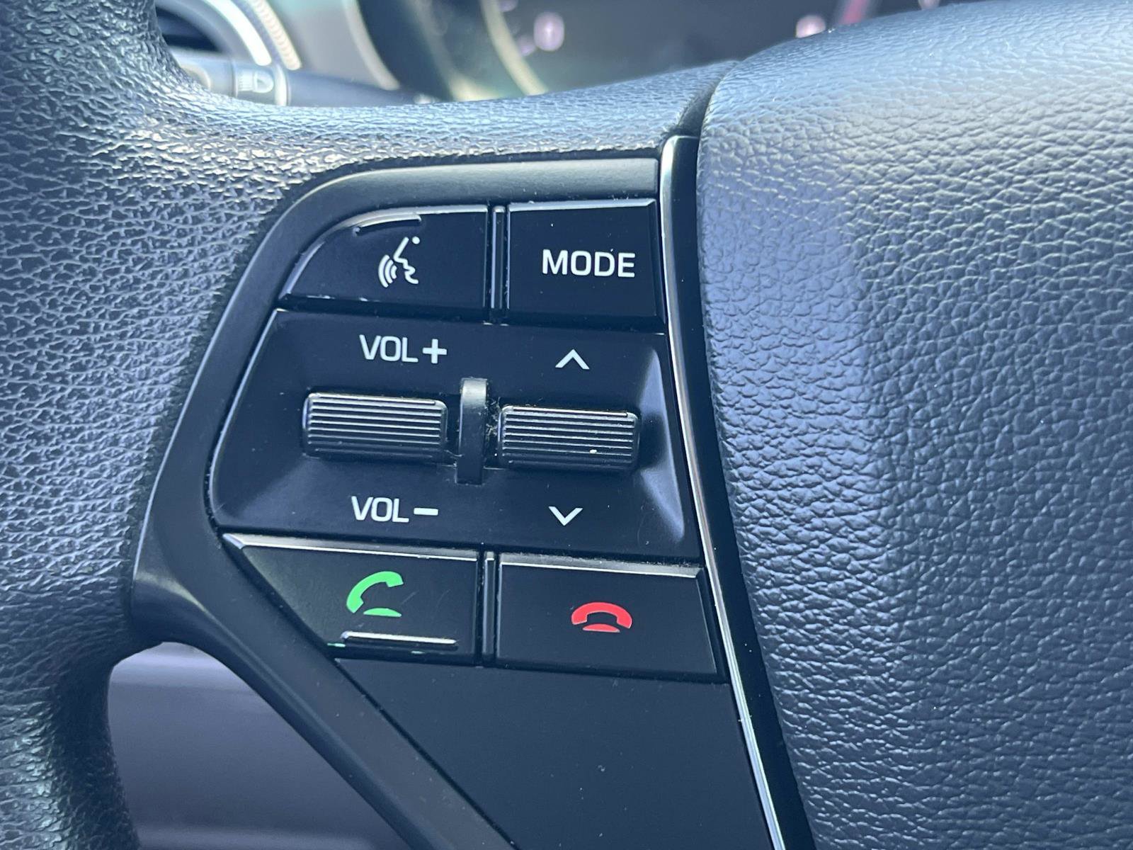 Used 2017 Hyundai Sonata Sport image 9