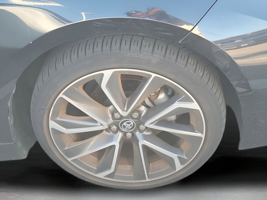 Used 2022 Toyota Corolla XSE image 11