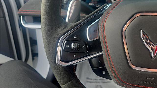 Used 2023 Chevrolet Corvette Stingray Premium Cpe w/ Z51 Performance Package image 15
