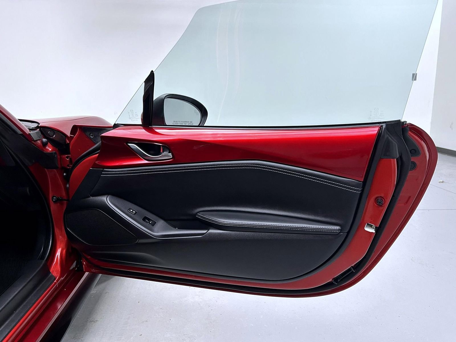 Used 2025 MAZDA MX-5 Miata RF Grand Touring w/ Appearance Package image 15