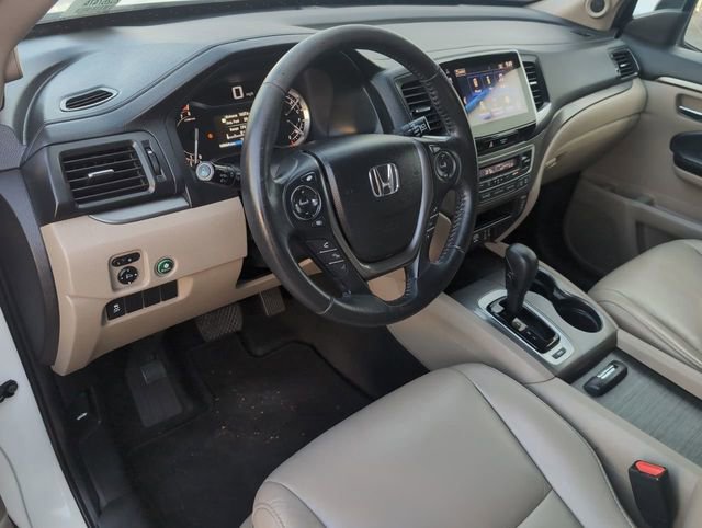Used 2017 Honda Pilot EX-L image 10