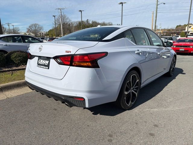 Used 2024 Nissan Altima 2.5 SR image 7