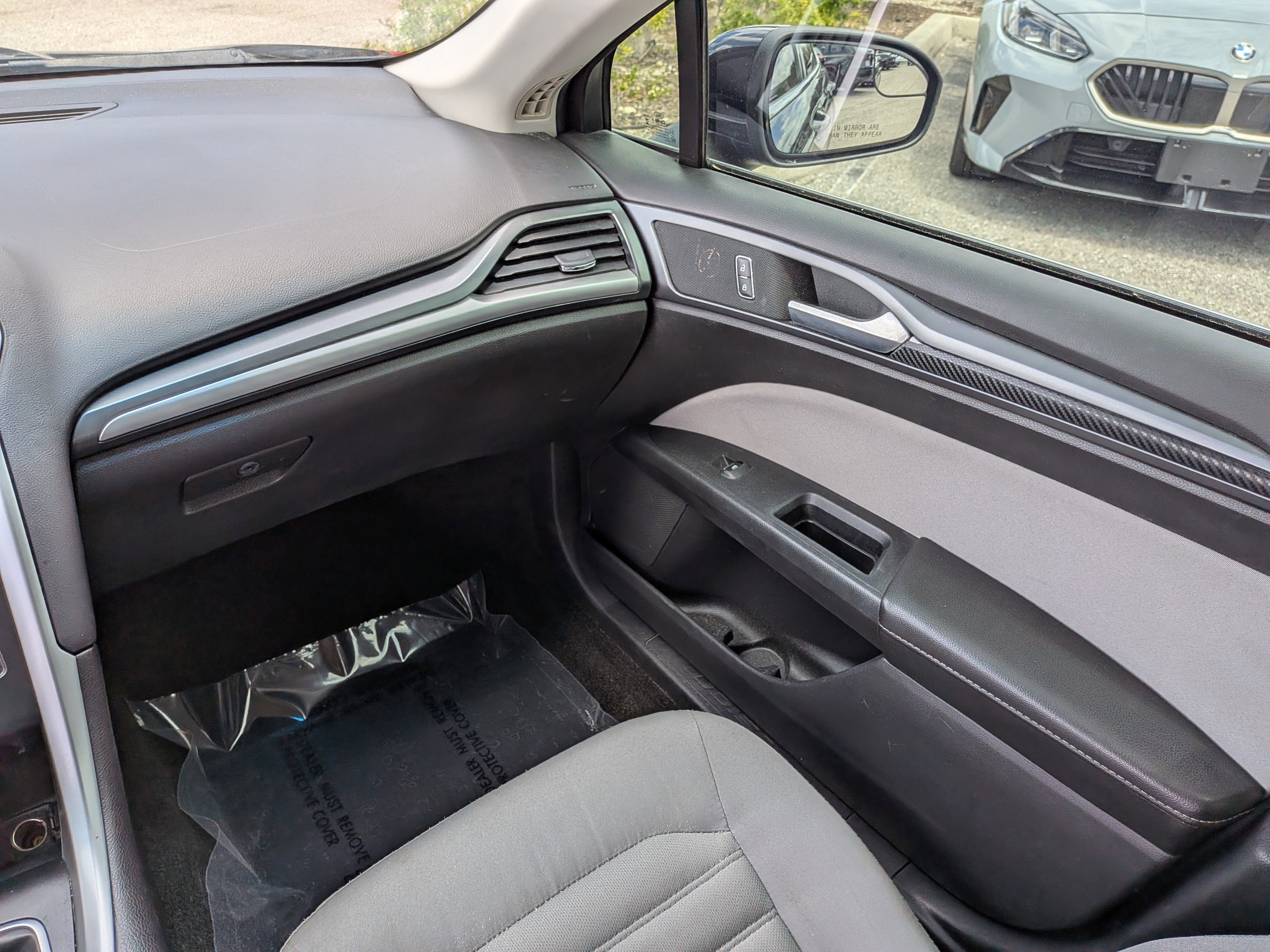 Used 2015 Ford Fusion S FWD image 18