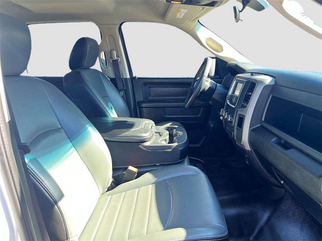 Used 2021 RAM 1500 Tradesman w/ Chrome Appearance Group image 25