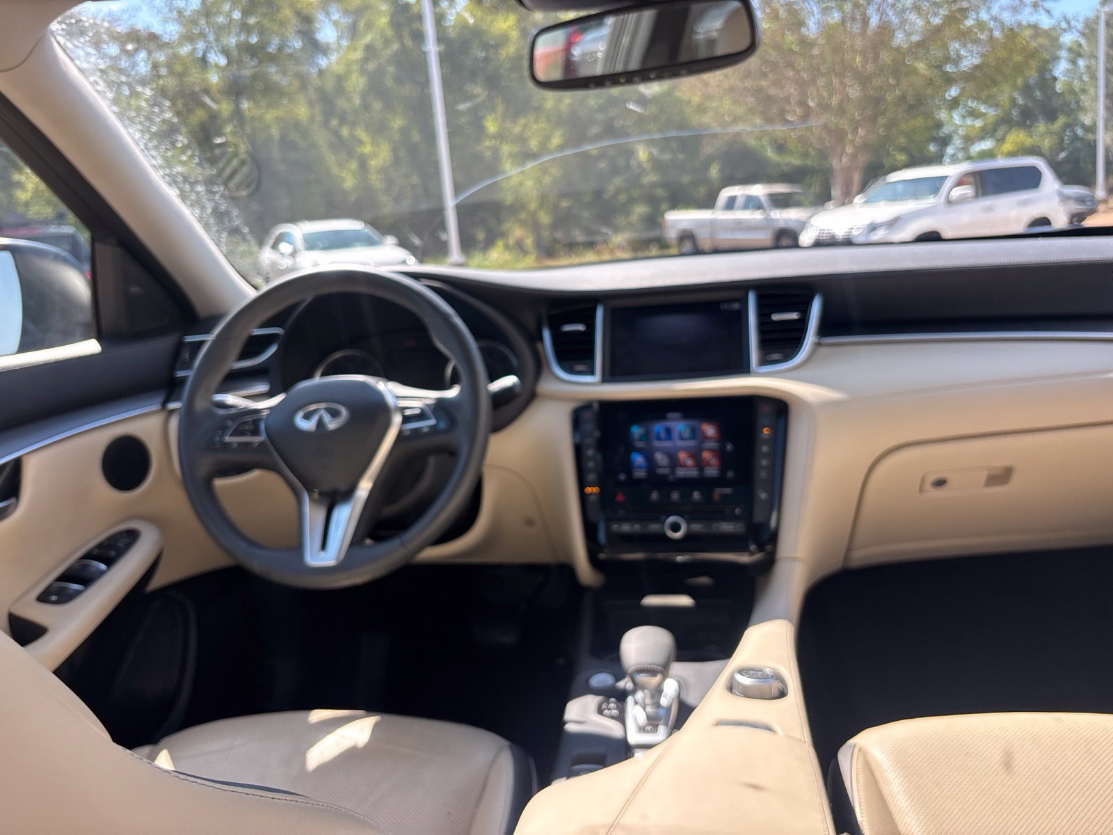Used 2022 INFINITI QX50 Luxe w/ Cargo Package FWD image 15