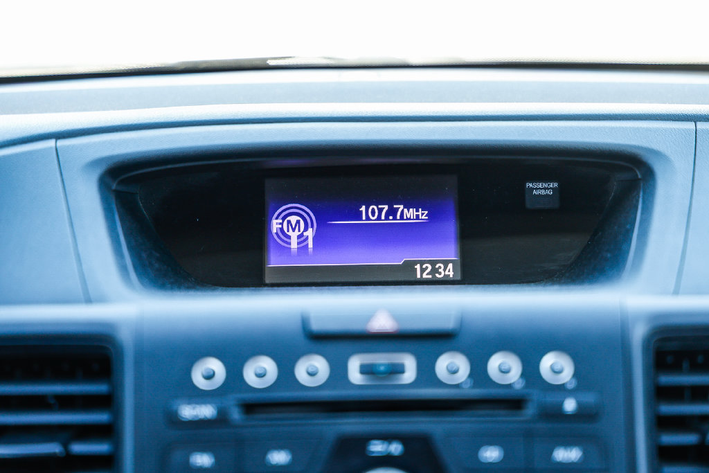 Used 2015 Honda CR-V LX image 12