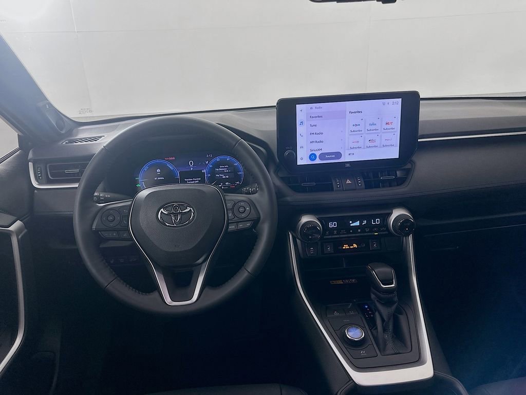 Used 2024 Toyota RAV4 XSE image 22