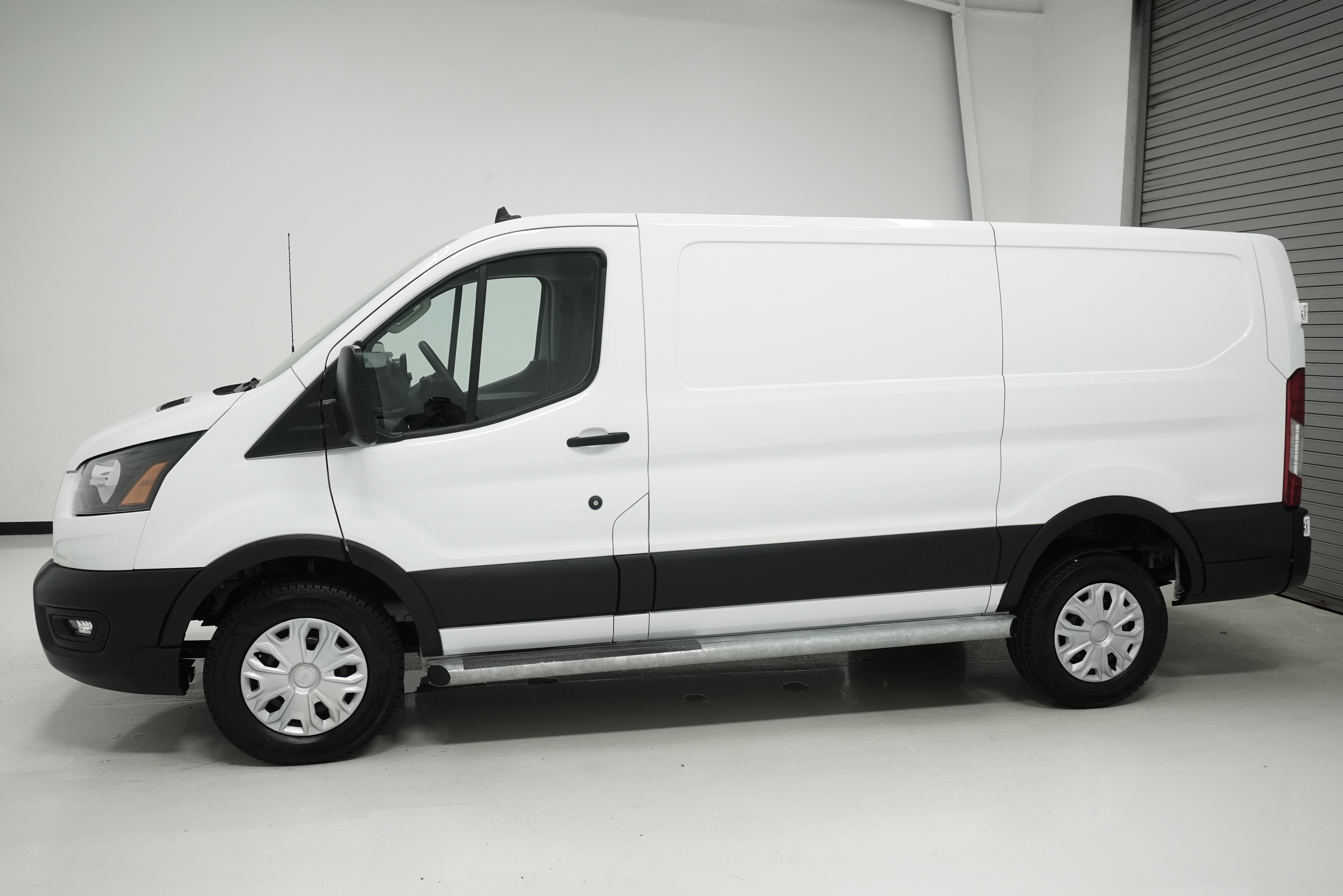 Used 2023 Ford Transit 250 Low Roof w/ Exterior Upgrade Package image 6
