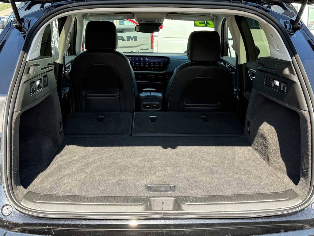 Used 2025 Buick Envision Preferred image 11