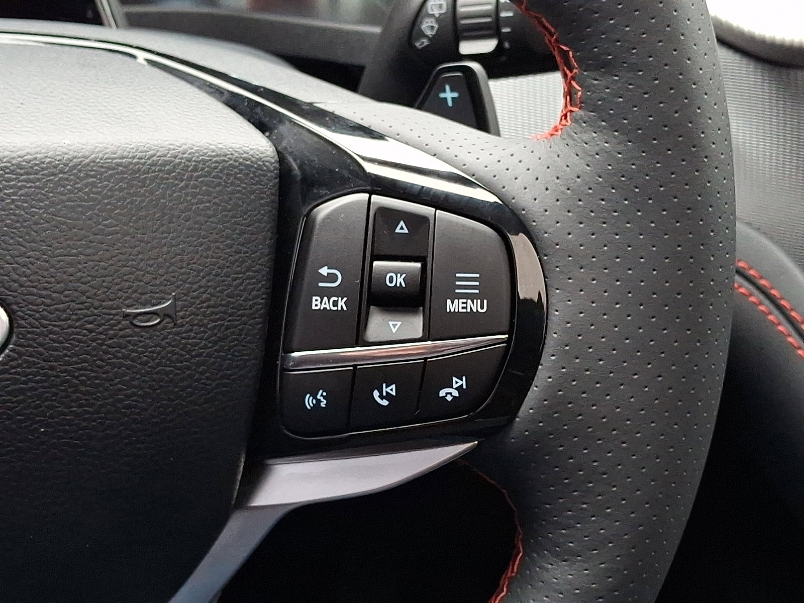 Certified 2026 Ford Explorer ST w/ Sun And Sound Package image 27