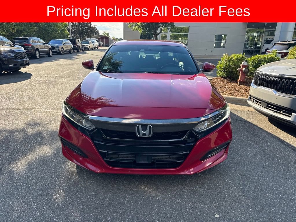 Used 2019 Honda Accord Sport image 2