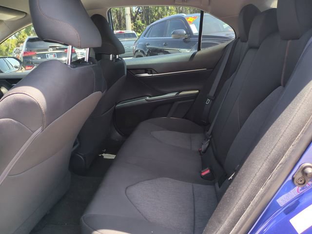 Used 2018 Toyota Camry LE FWD image 15