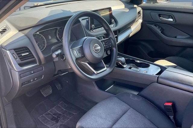 Used 2024 Nissan Rogue SV FWD image 16
