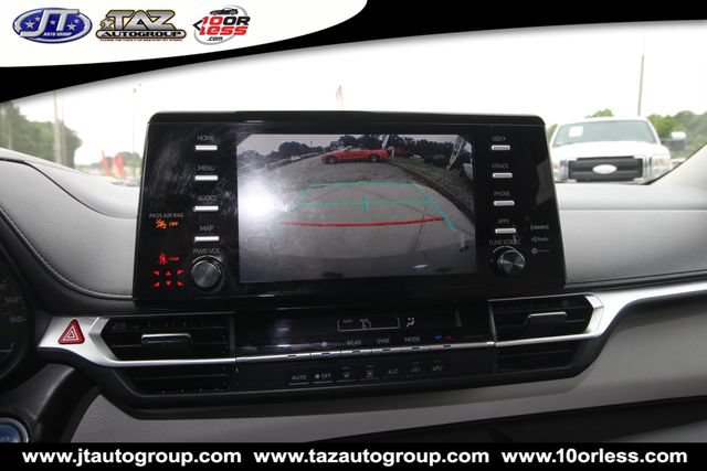 Used 2021 Toyota Sienna LE FWD image 22