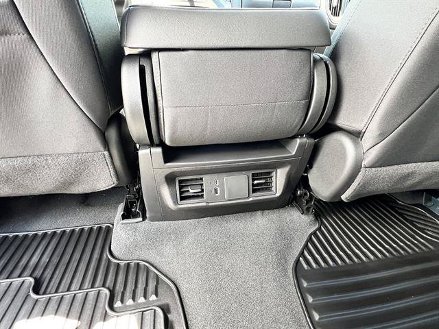 New 2026 Chevrolet Silverado 1500 Custom AWD/4WD image 15