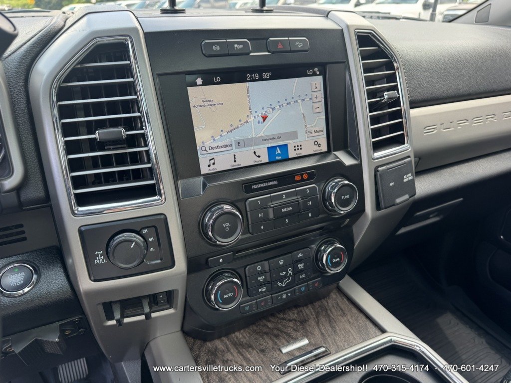 Used 2017 Ford F250 Lariat w/ Lariat Ultimate Package AWD/4WD image 16