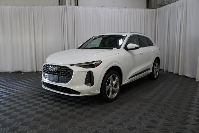 New 2025 Audi Q5 Premium Plus image 28