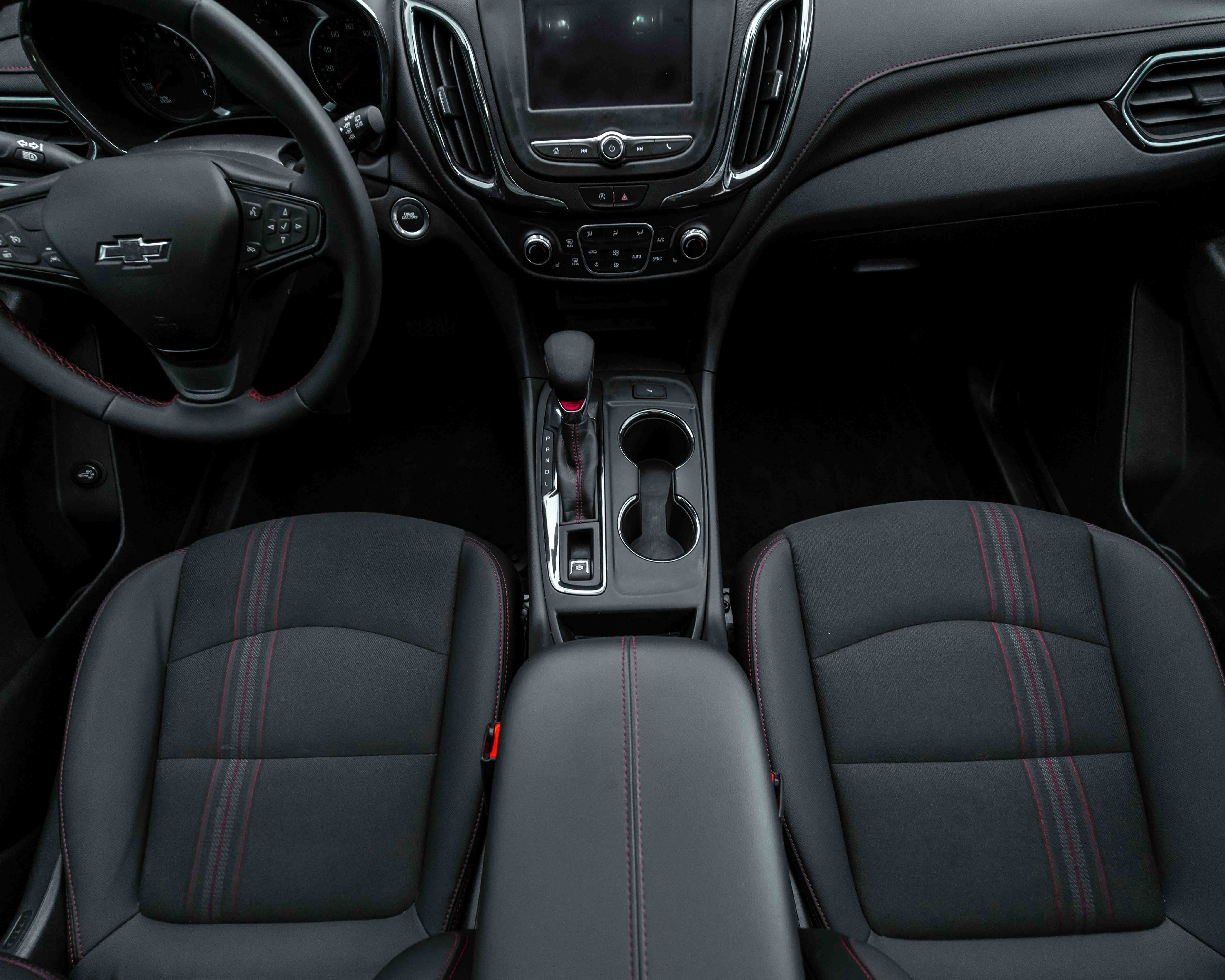 Used 2023 Chevrolet Equinox RS image 64