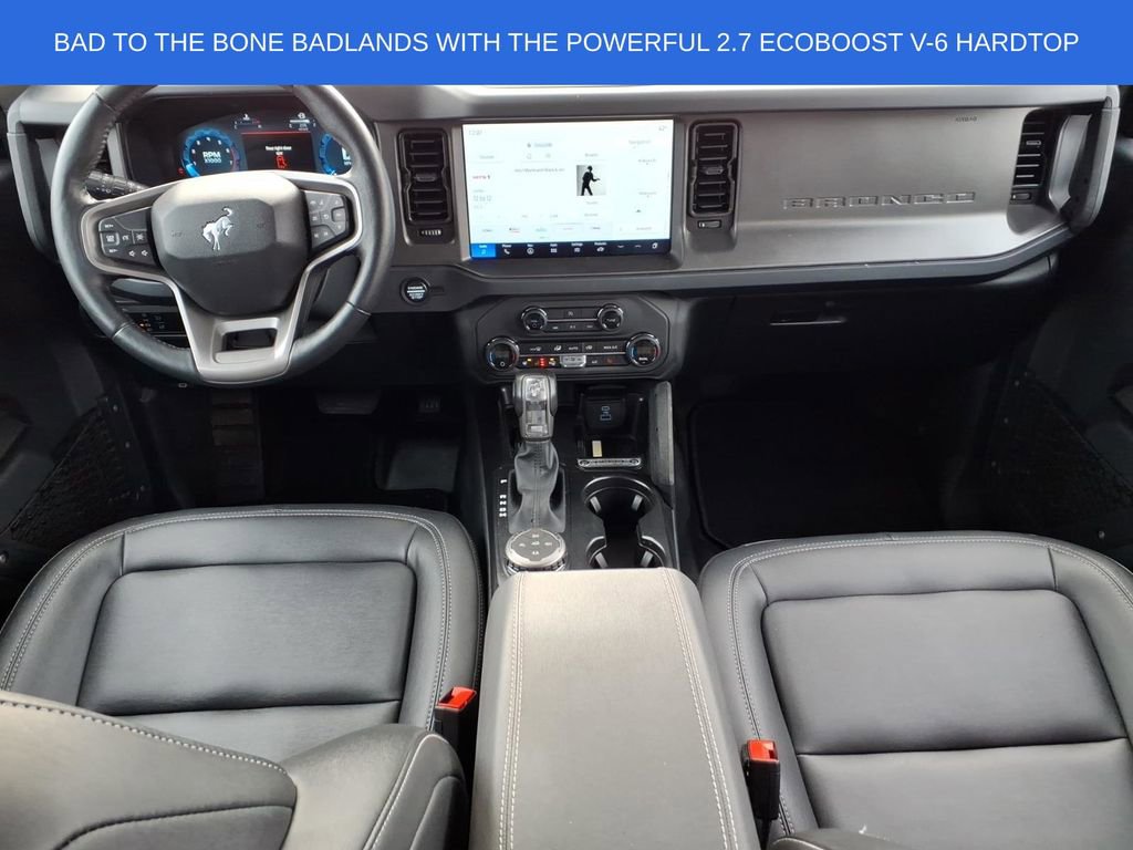 Used 2025 Ford Bronco Badlands image 14