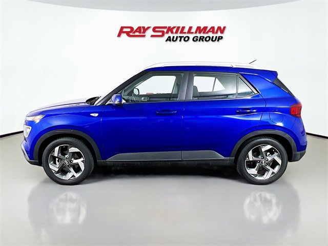 Used 2024 Hyundai Venue SEL image 4