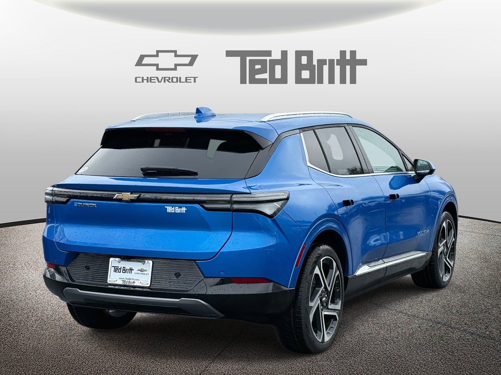 New 2026 Chevrolet Equinox EV LT w/ Convenience Package II image 4