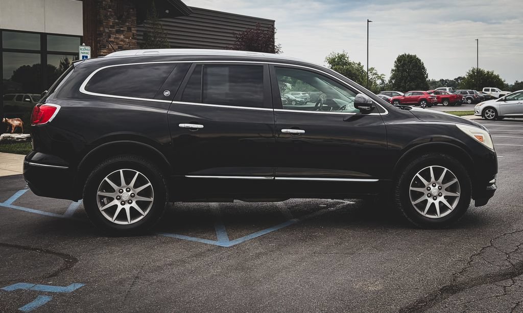 Used 2014 Buick Enclave Leather FWD image 10