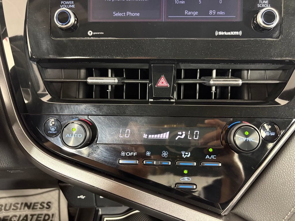 Used 2023 Toyota Camry SE FWD image 21